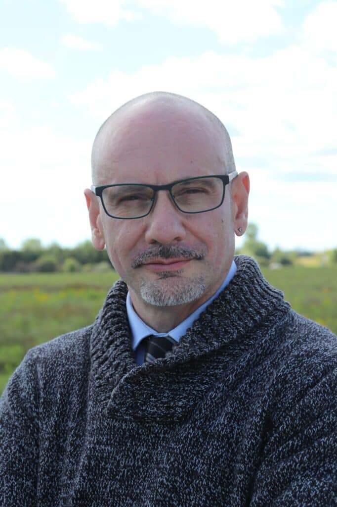 Hypnotist Near Me | Hypnotherapy with Fanis Makrigiannis